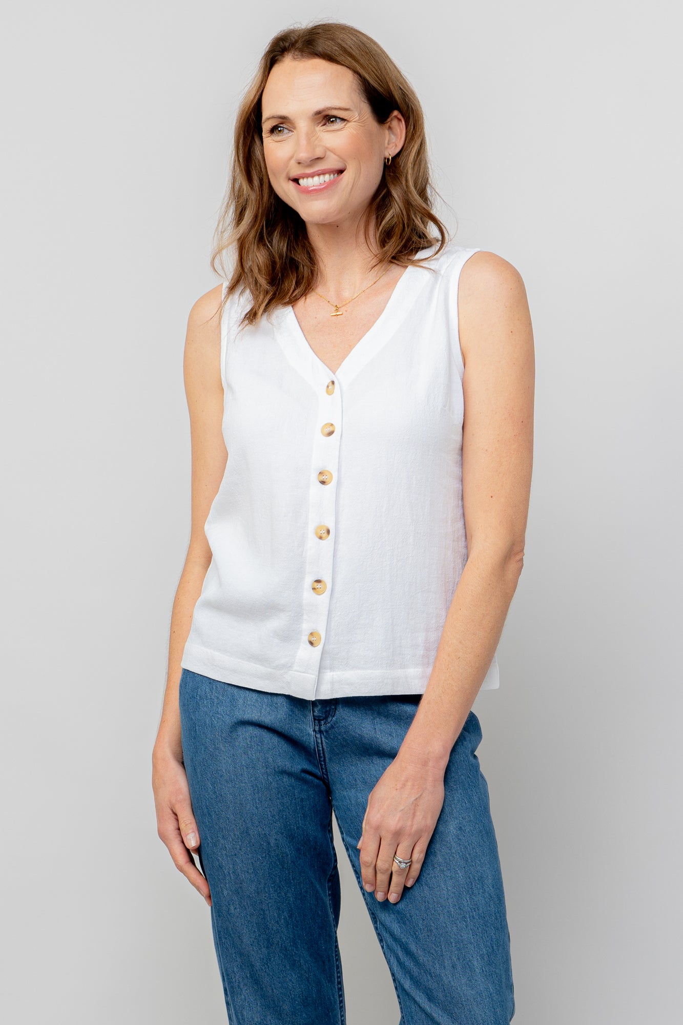 Lily & Me Allium Buttoned Vest - White