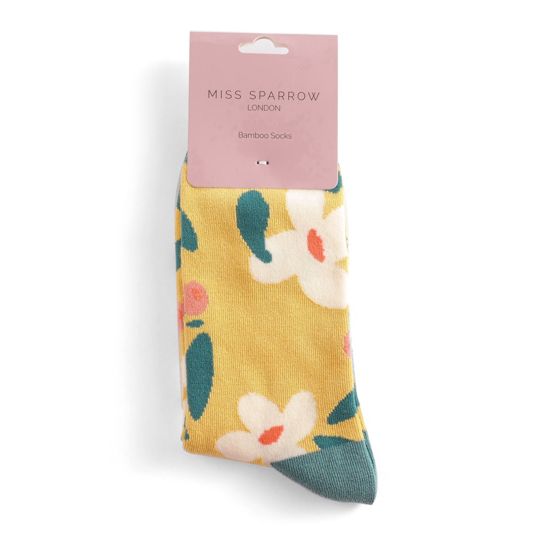 Miss Sparrow Bamboo Giant Daisies Socks - Yellow