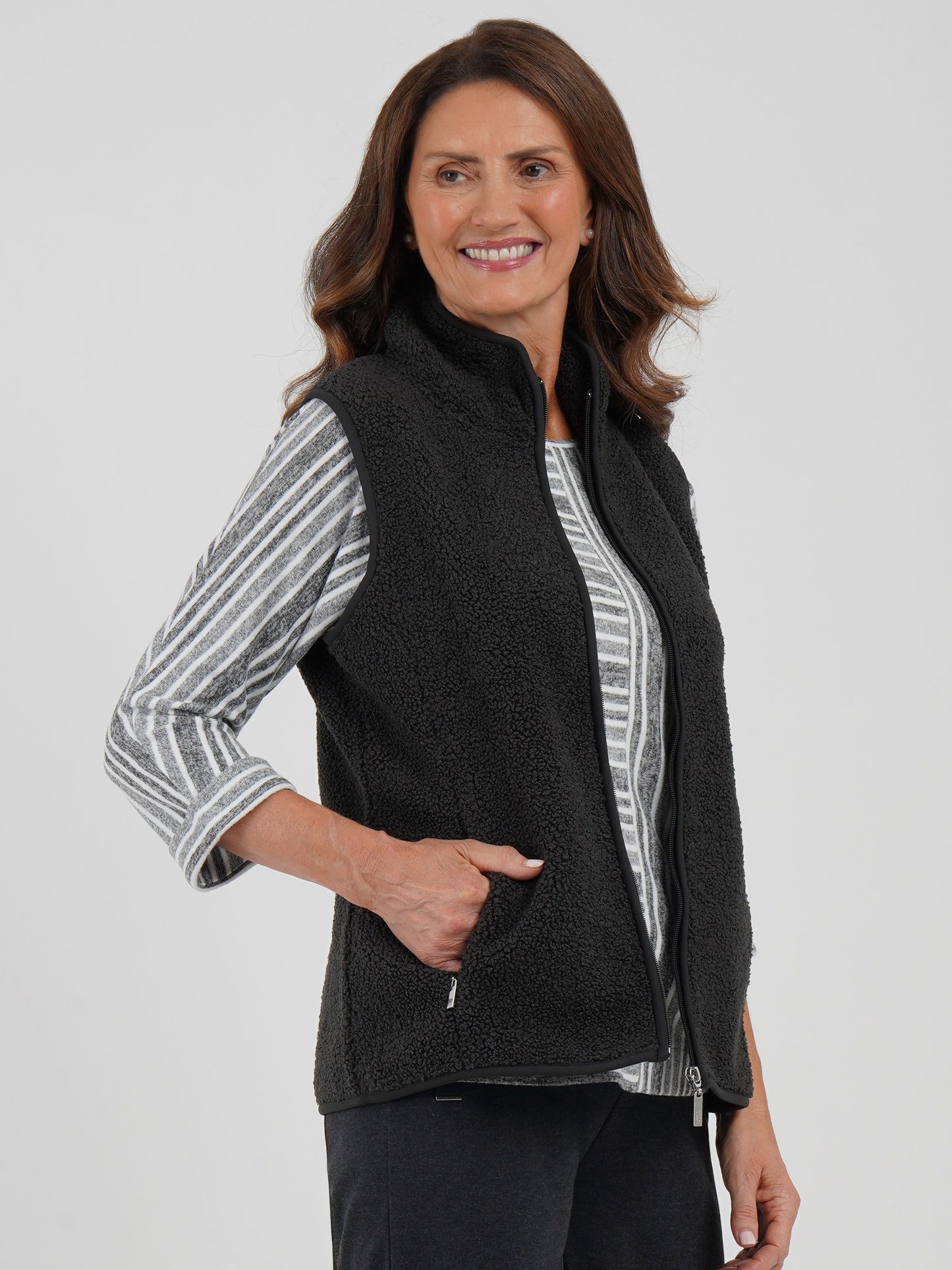Tigi Borg Fleece Gilet - Charcoal