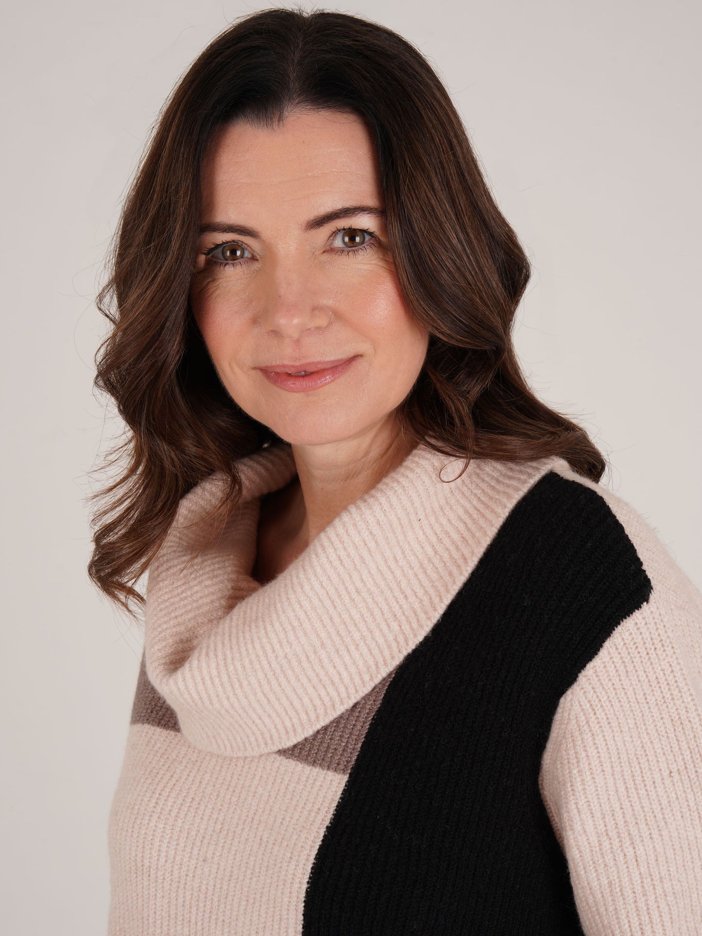TIGI Colour Block Knitted Jumper - Stone