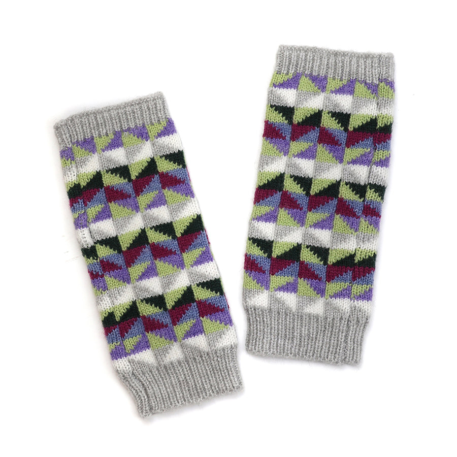 POM Geometric Wrist Warmers - Grey and Plum