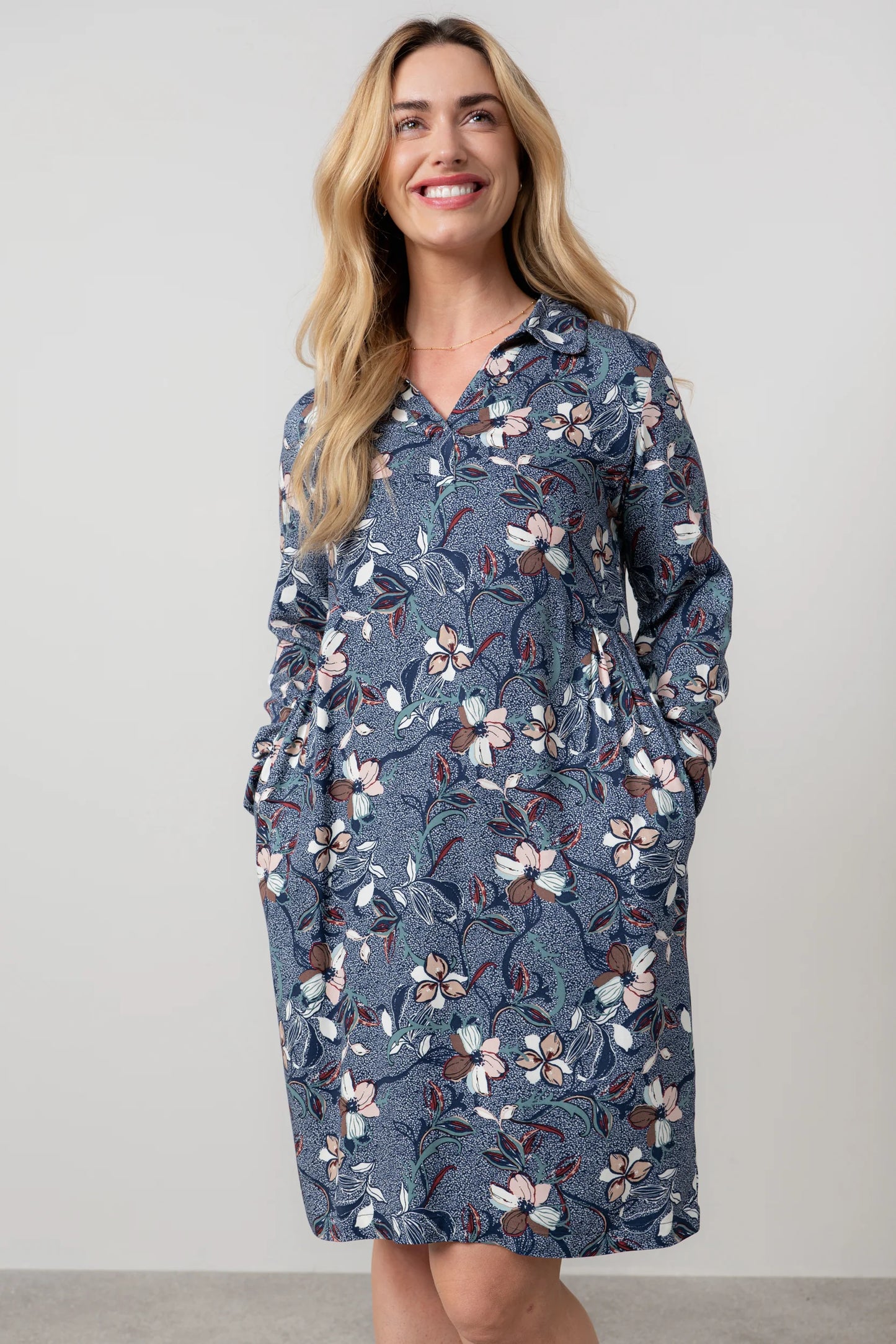 Lily & Me Emma Printed Shift Dress Shibori - Navy
