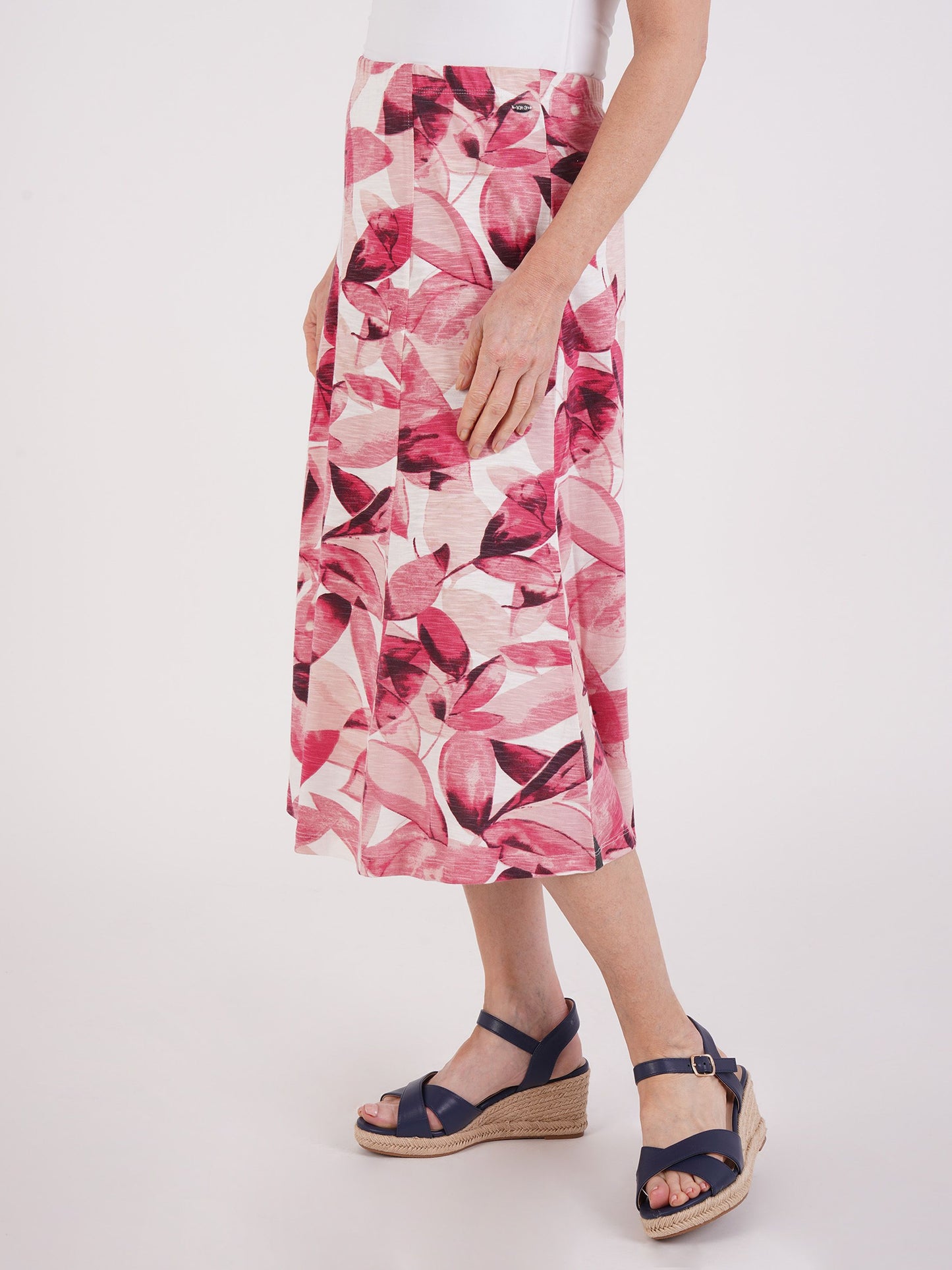 TIGI Summer Scattered Leaf Print Skirt - Short or Regular Length